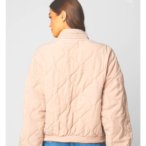 NEW - BLANKNYC Women's Tencel Drop Shoulder Quilted Jacket - size XS​​​​​ - Picture 4 of 10